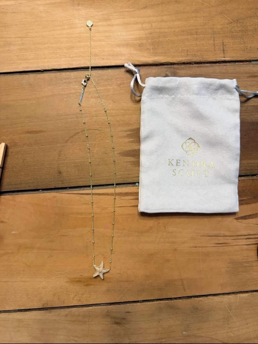 Kendra Scott Kids Gold Starfish Necklace with White Pendant